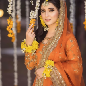 Golden Glaze Floral Accessories