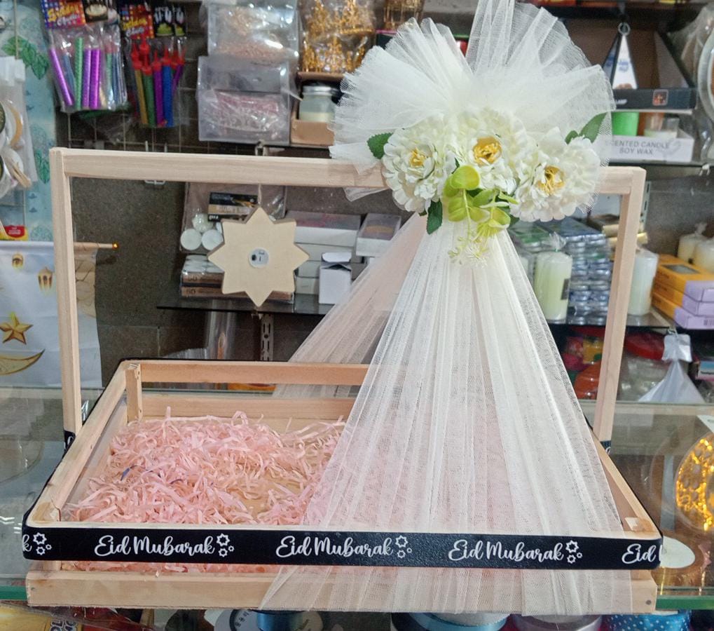 The Floral Canopy Eid Hamper Tray