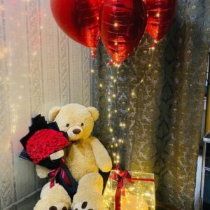 Medium Teddy, Rose Bouquet & LED Cake Box