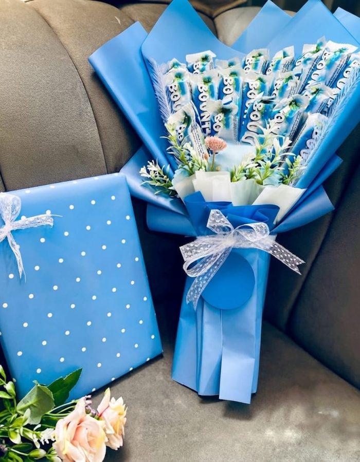 Azure Bounty & Gift Box Celebration Set
