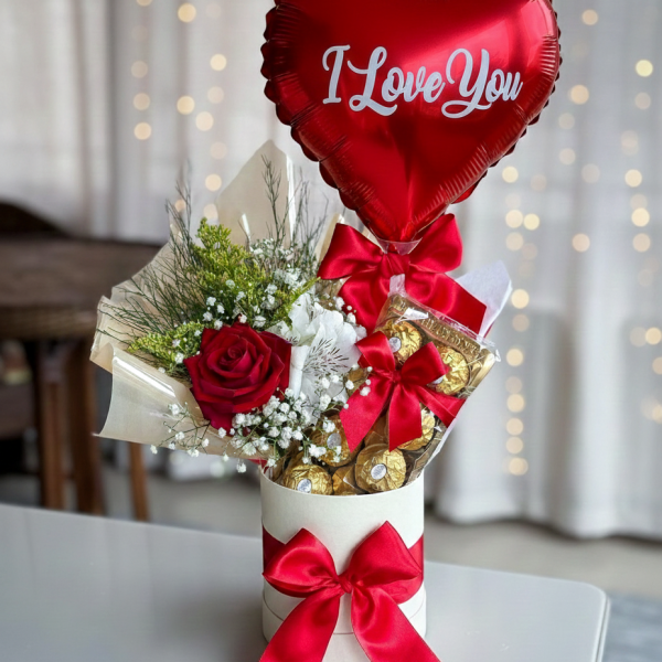 Luxury Red Rose Bouquet